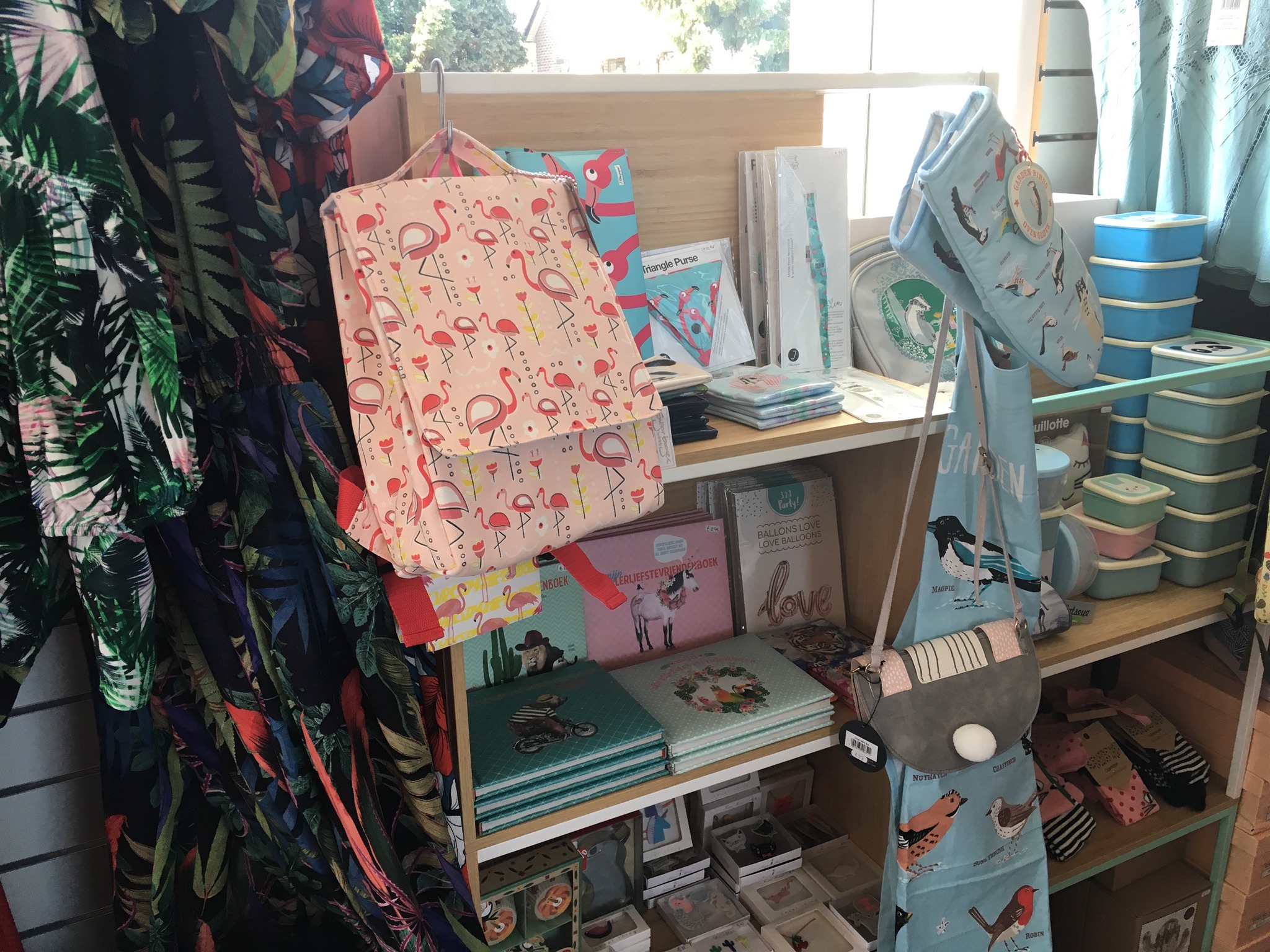 C9DB5E45-DD3D-411E-BDED-4613C836AA9A